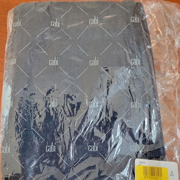 CAbi Rinse Skinny Jeans - Size 6 - Picture 4 of 4